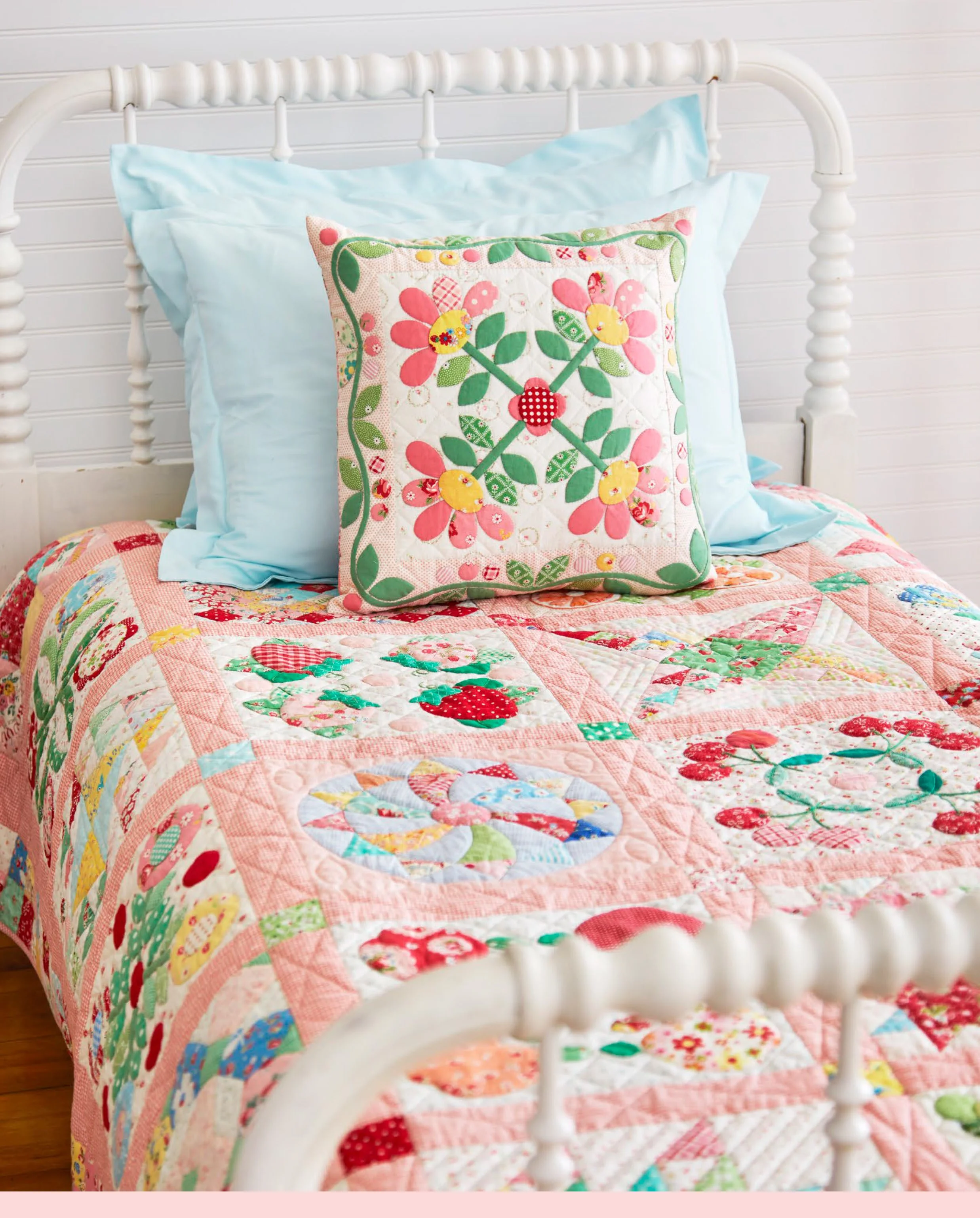 The Vintage Flower Sampler Quilt — Zakka Workshop Retail